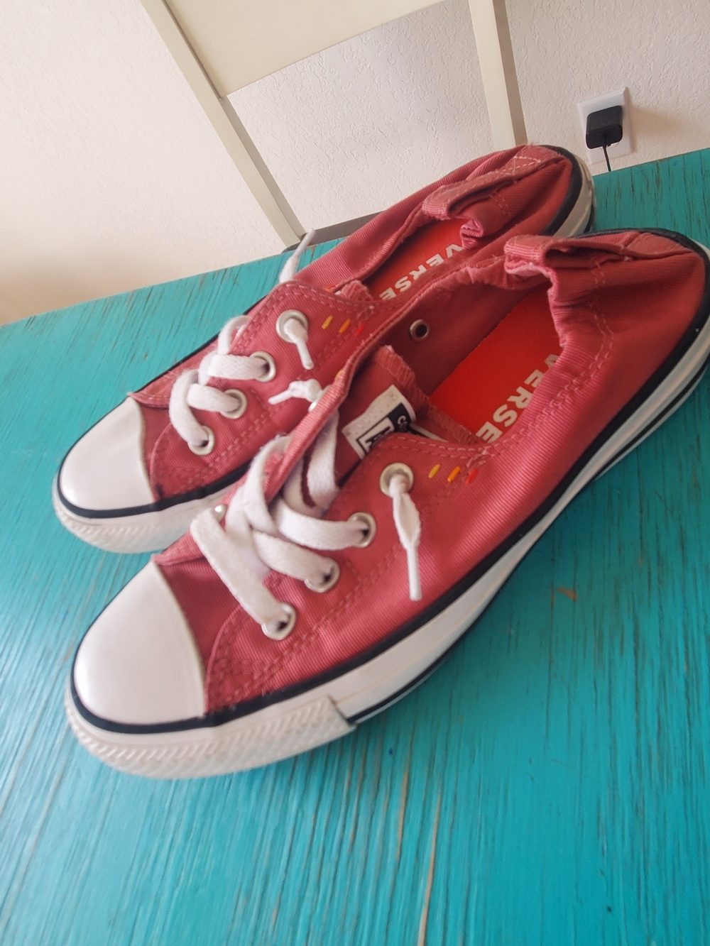 CONVERSE ALL STAR WOMENS SLIP ON SNEAKERS